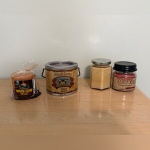 4 Sweet Scented Candles